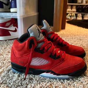 2021 Air Jordan 5 Retro "Raging Bull"